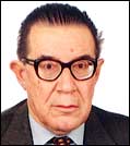 Juan Velarde Fuertes