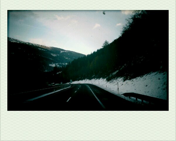 Cruzando los Alpes en dirección Austria desde Eslovenia