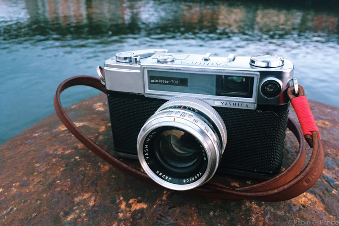 Yashica Minister 700